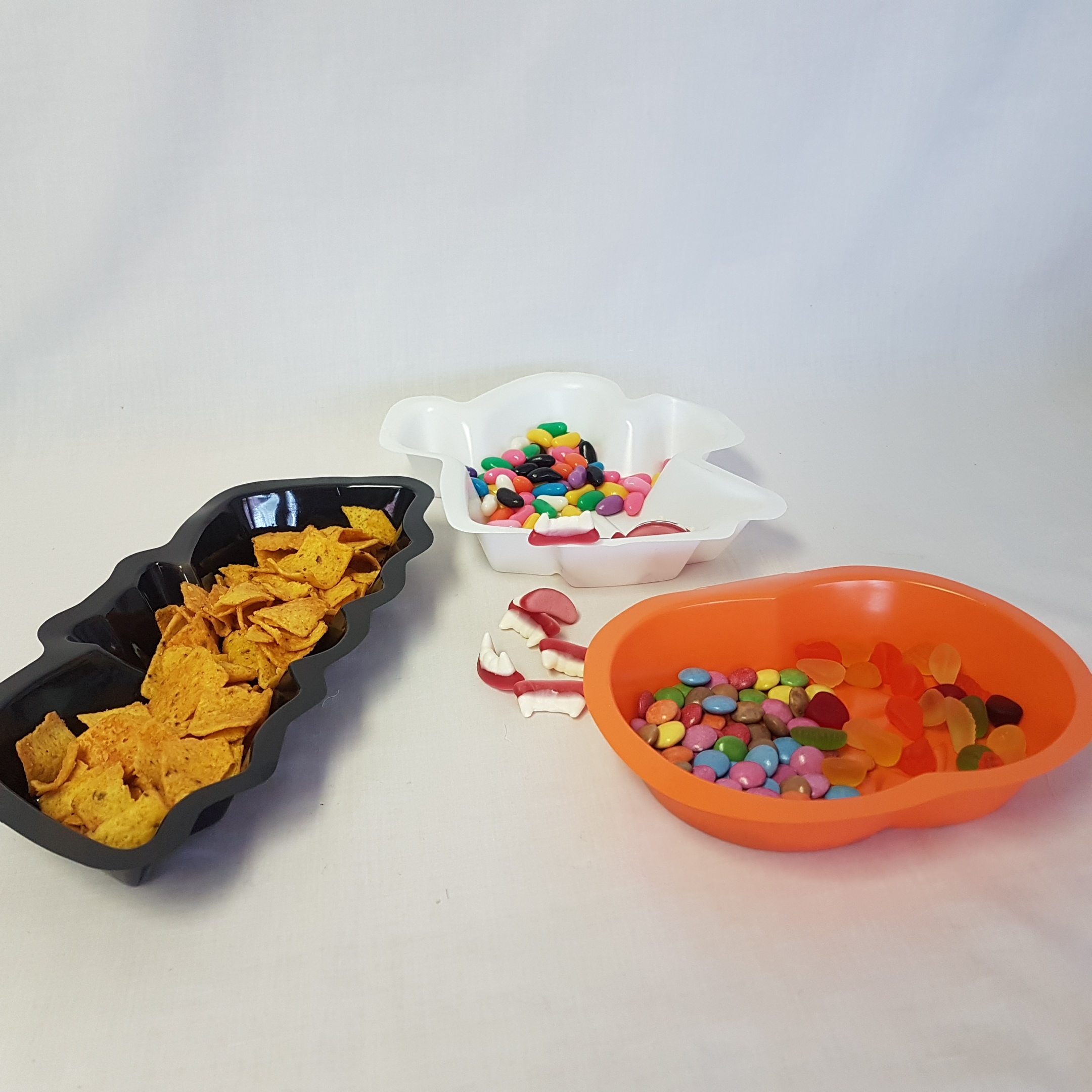 Set of 3 Halloween dishes