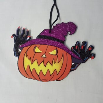 Scary pumpkin decoration