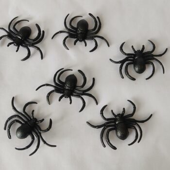 Pack of spiders